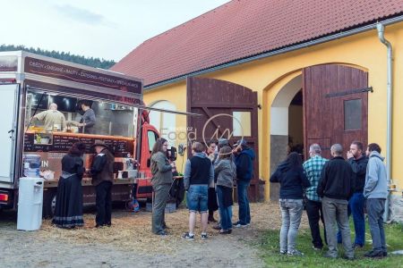 Pozvánka na country večer
